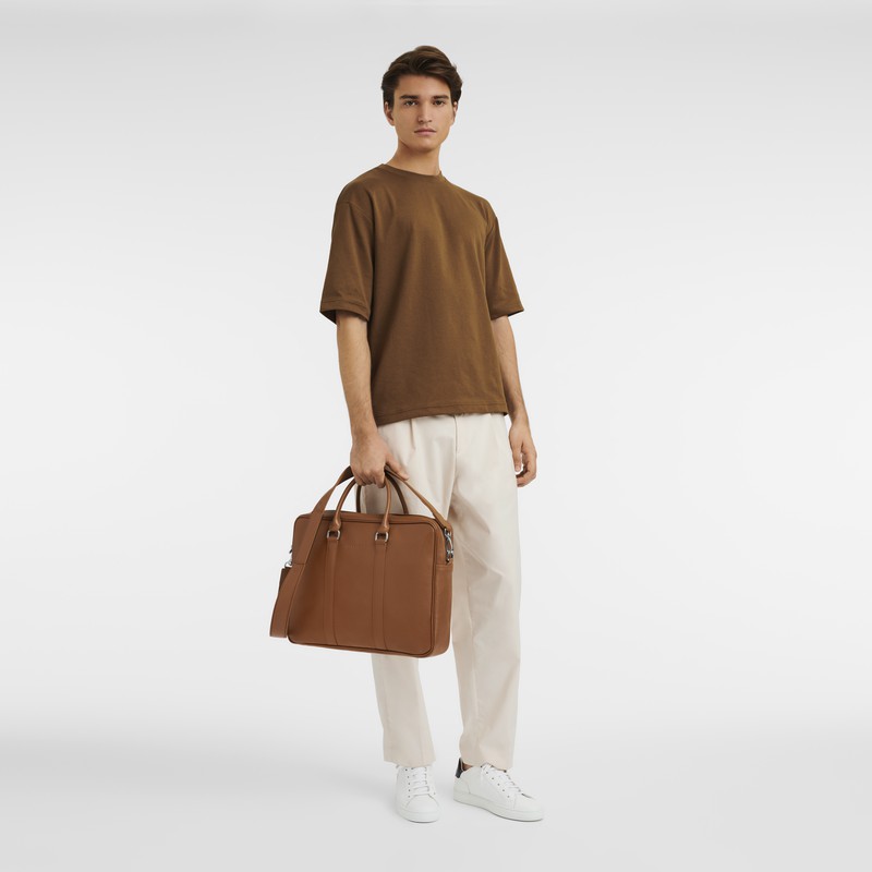 Longchamp Le FOULONNÉ M Naisten Salkku Caramel Suomi | L2123021F72